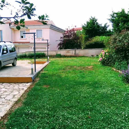 Apartment Amore דירה *