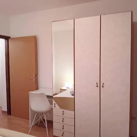Apartment Amore דירה *